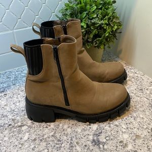 MIA Vintage Y2K chunky ankle boots size 8.5